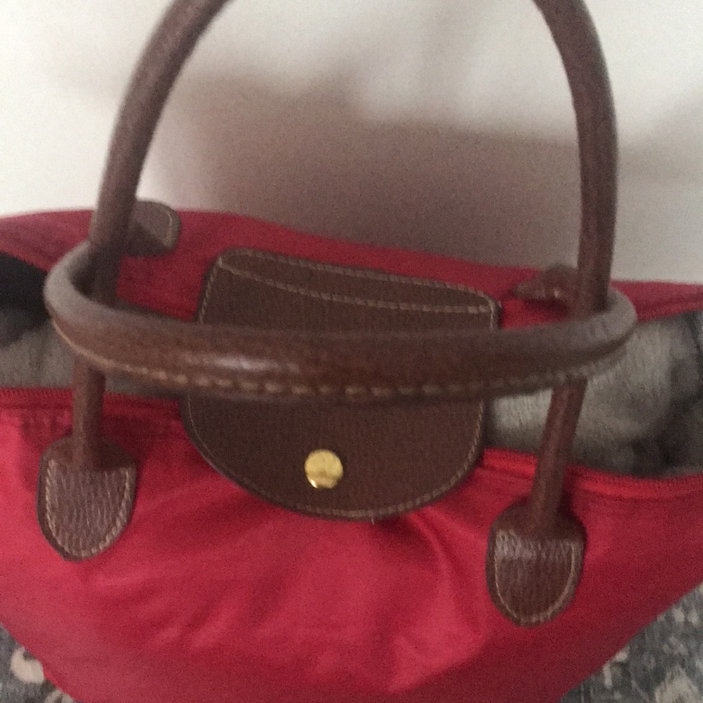 Shoulder bag. - Picture 2 of 4
